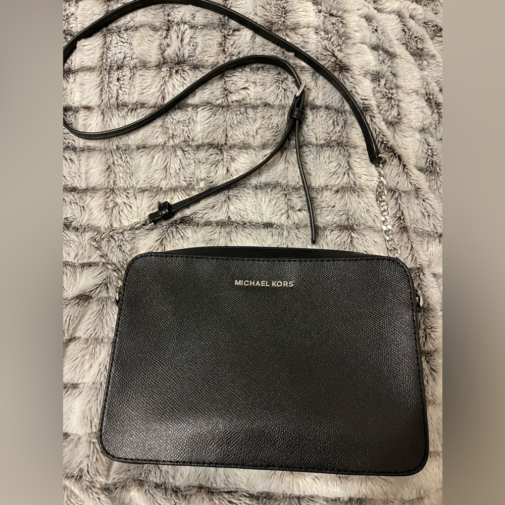 MICHAEL KORS CROSSBODY BAG
